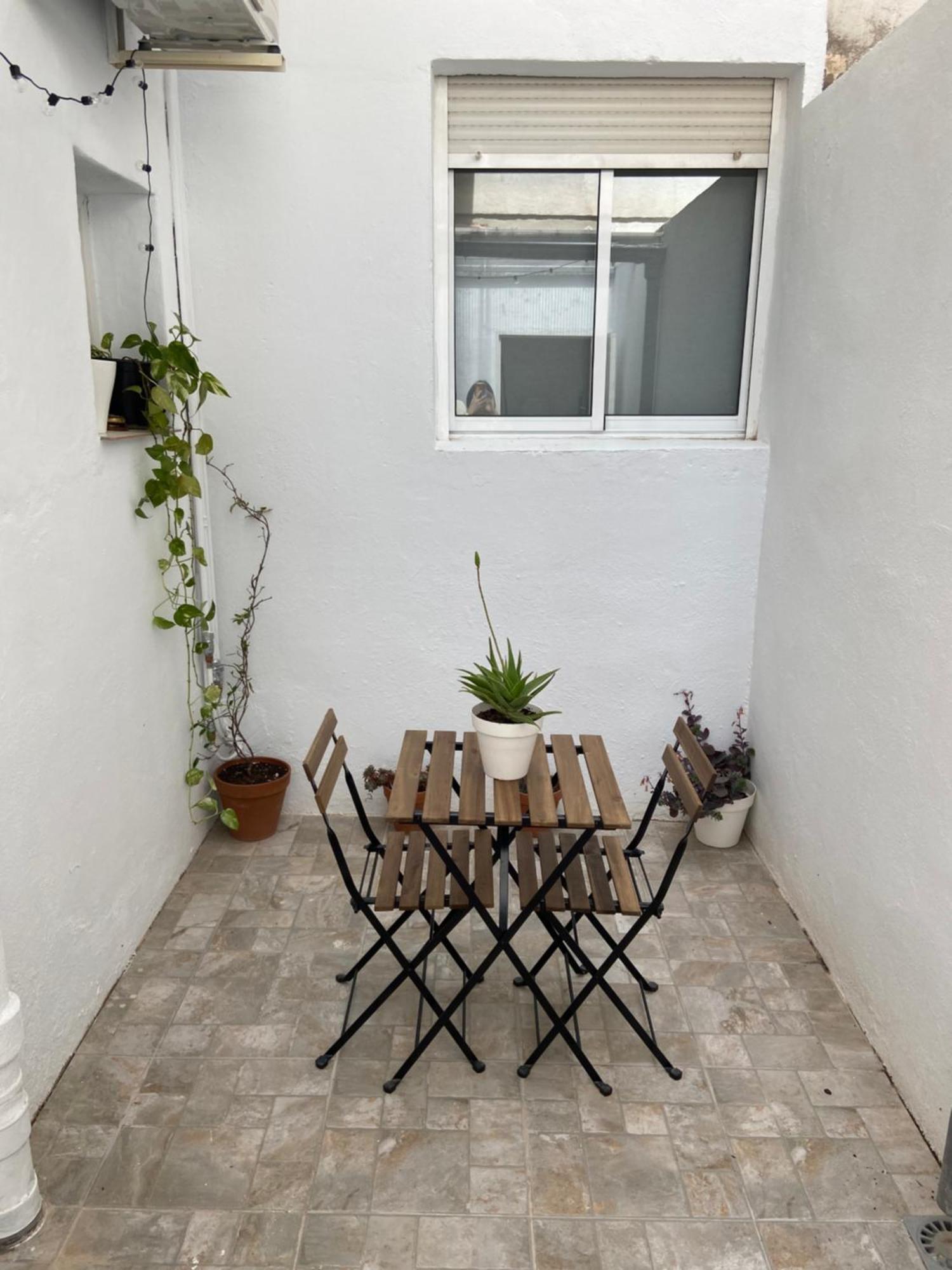Apartament Centre Casapat ハティバ エクステリア 写真
