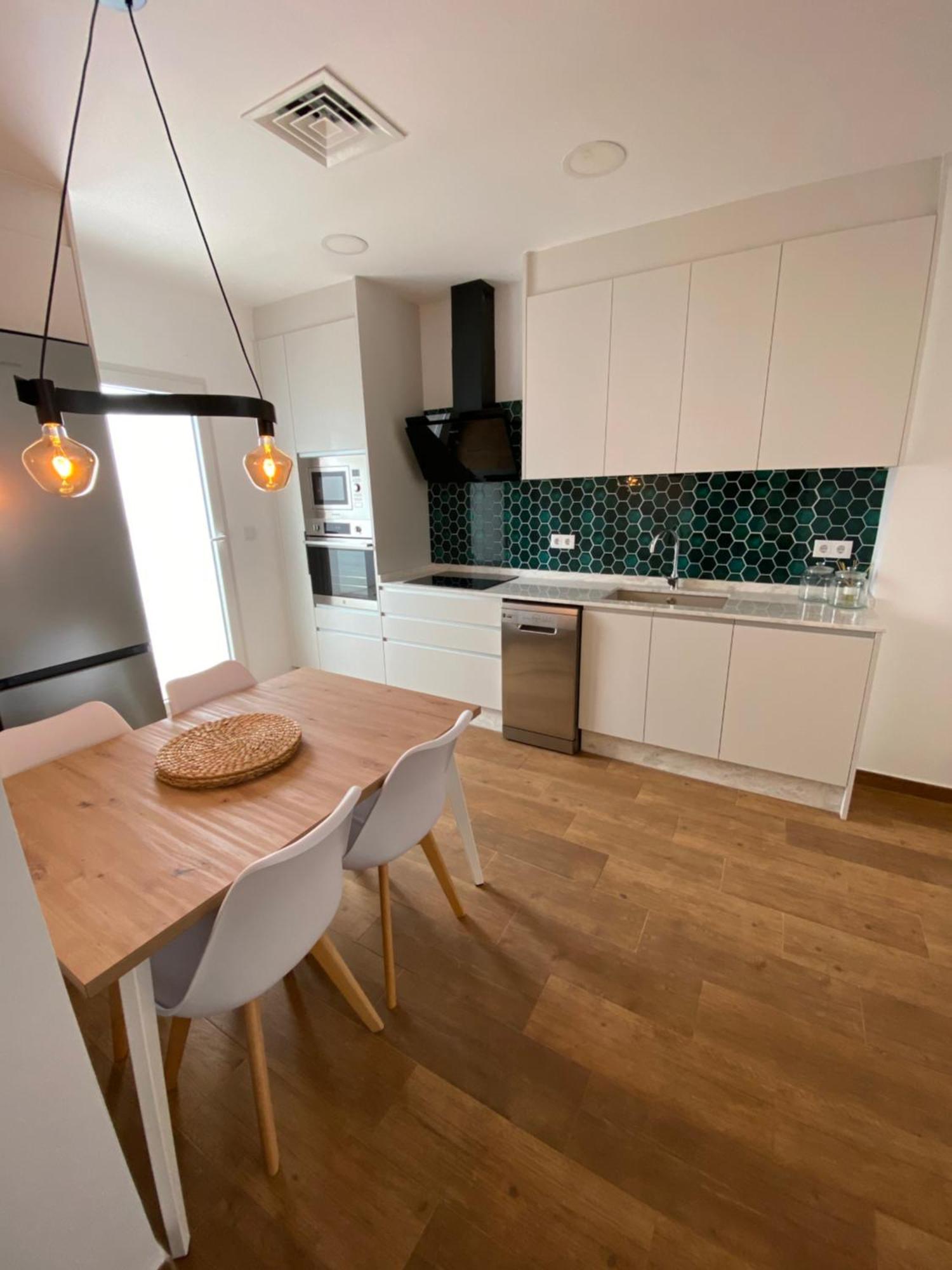 Apartament Centre Casapat ハティバ 部屋 写真